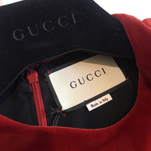 NWT. AUTH.GUCCI RUNWAY RED VELVET GOWN/MAXI EVENING DRESS IT40 - Picture 11 of 16
